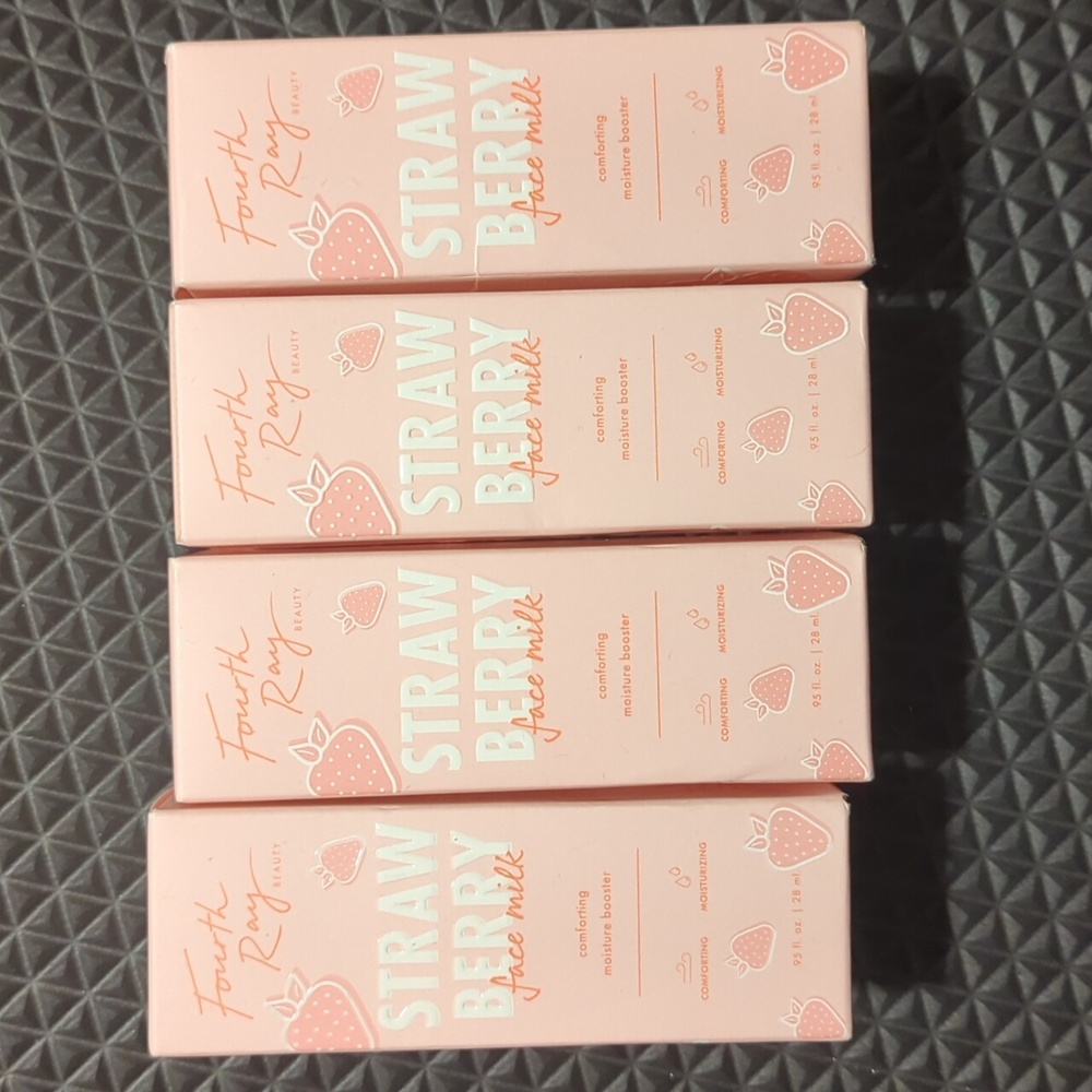 4* 28ml Fourth Ray Strawberry Face Milk Comforting Moisture Booster 0.95oz 28ml